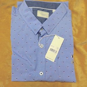 NWT 7 Diamonds short sleeve shirt.